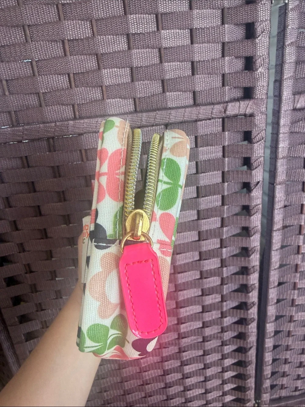Orla Kiely Floral Leaf Pattern Cosmetic Pouch - Picture 10 of 16